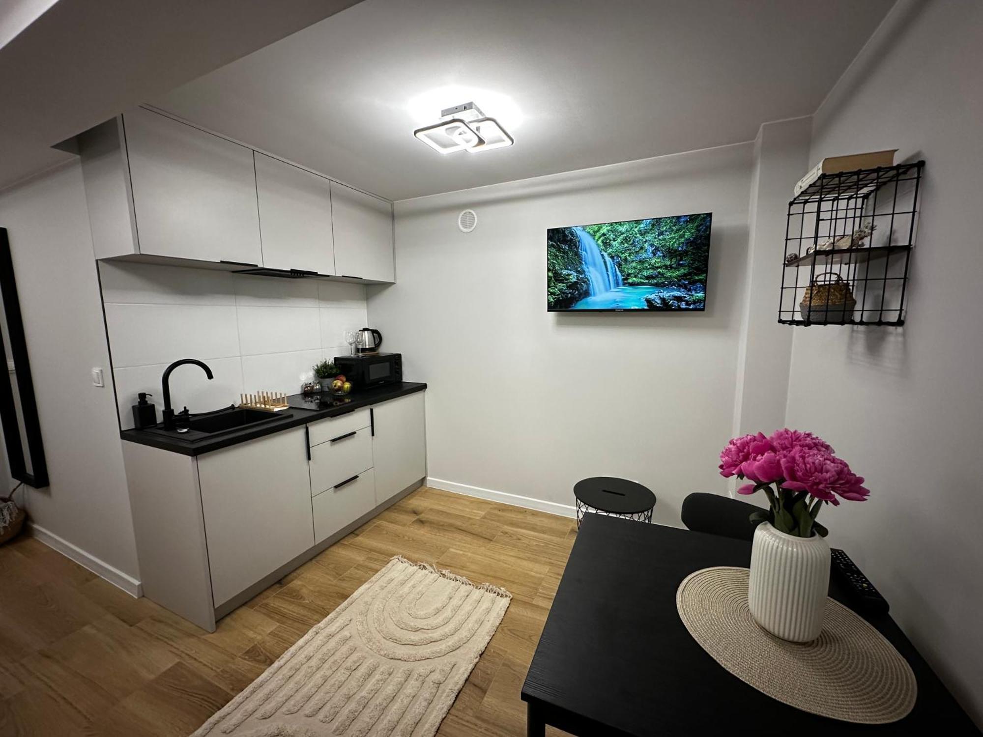 Skwerowa Nest Apartment Красков Екстериор снимка