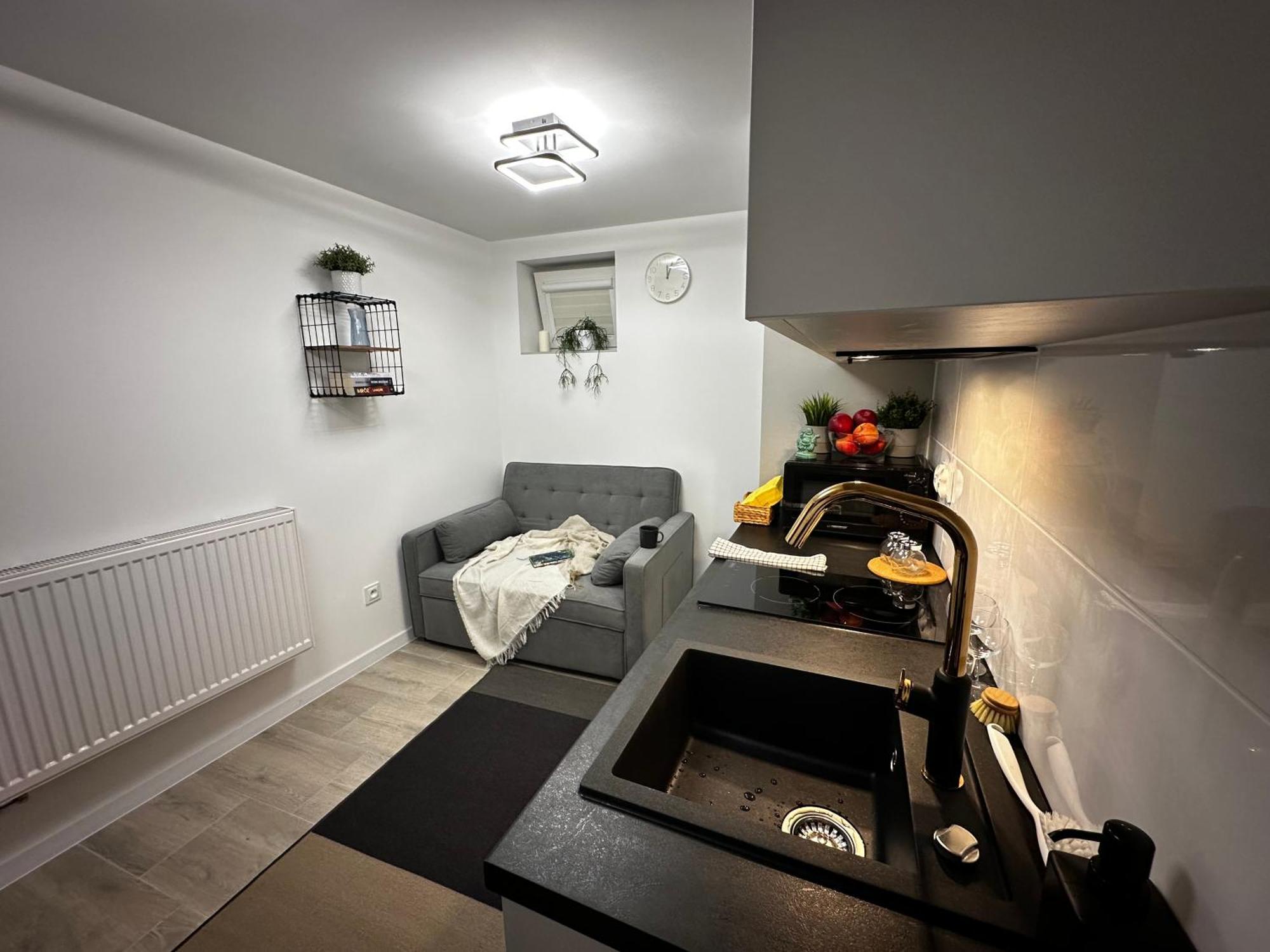 Skwerowa Nest Apartment Красков Екстериор снимка