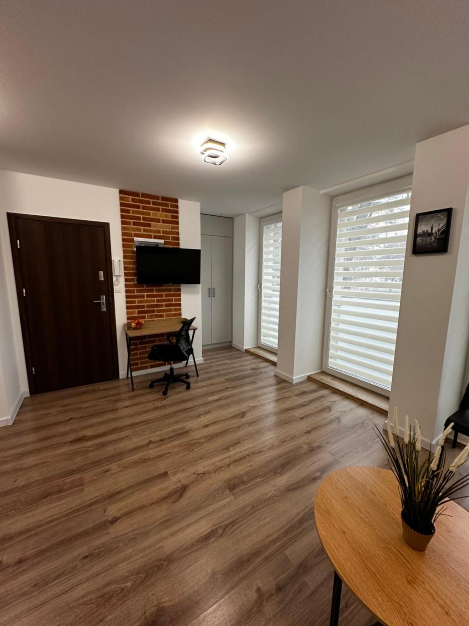 Skwerowa Nest Apartment Красков Екстериор снимка