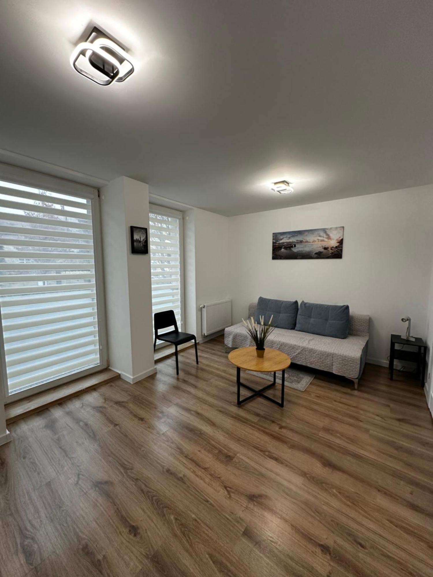 Skwerowa Nest Apartment Красков Екстериор снимка