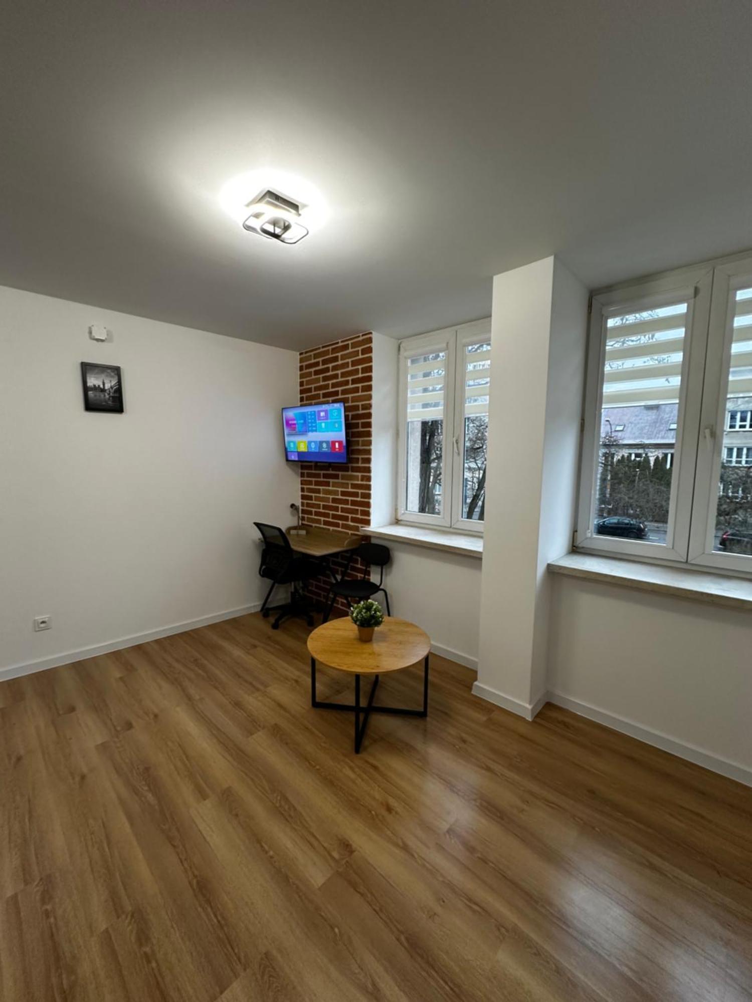 Skwerowa Nest Apartment Красков Екстериор снимка