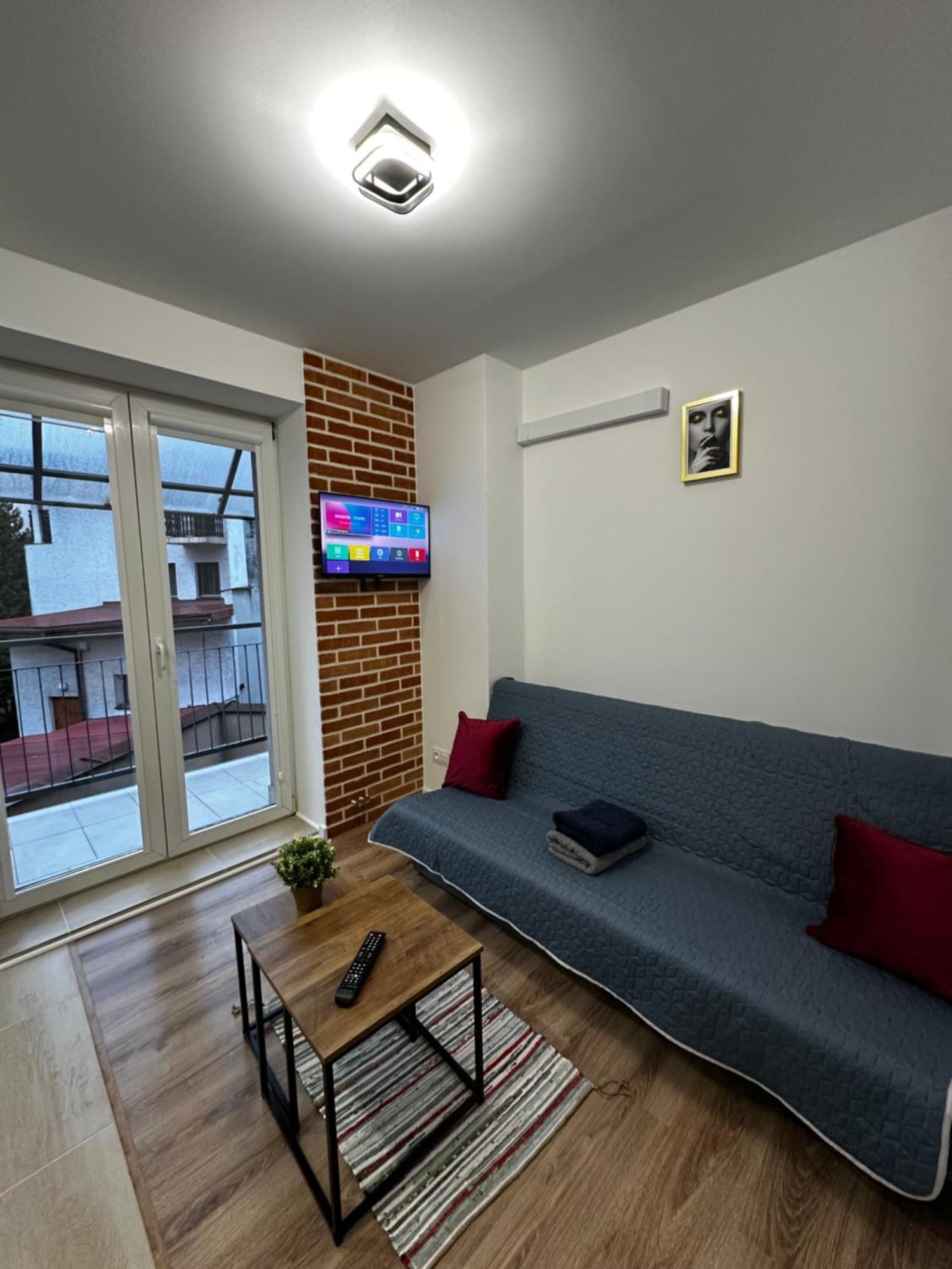 Skwerowa Nest Apartment Красков Екстериор снимка