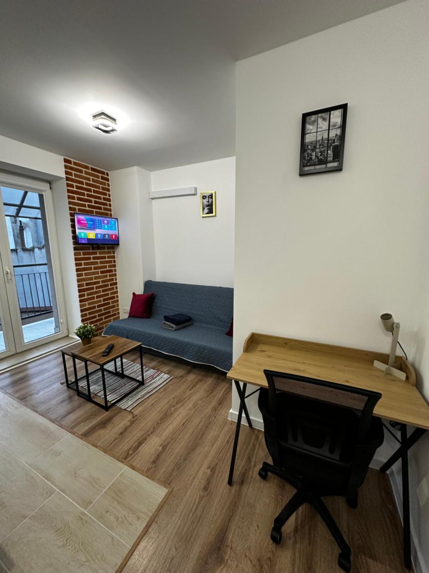 Skwerowa Nest Apartment Красков Екстериор снимка